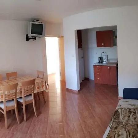 4 * Lopar