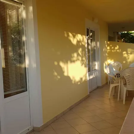 4 Apartment Lopar